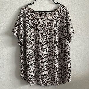 AVA & VIV Animal Print Women’s Top Size 1X